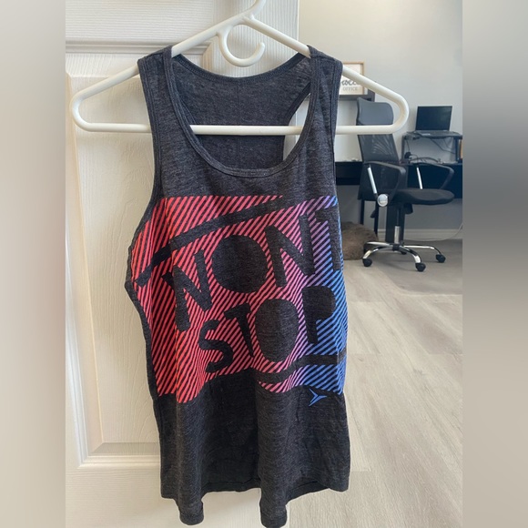 “Won’t Stop” Workout Tank Top, Gray Blue Pink - Picture 2 of 4